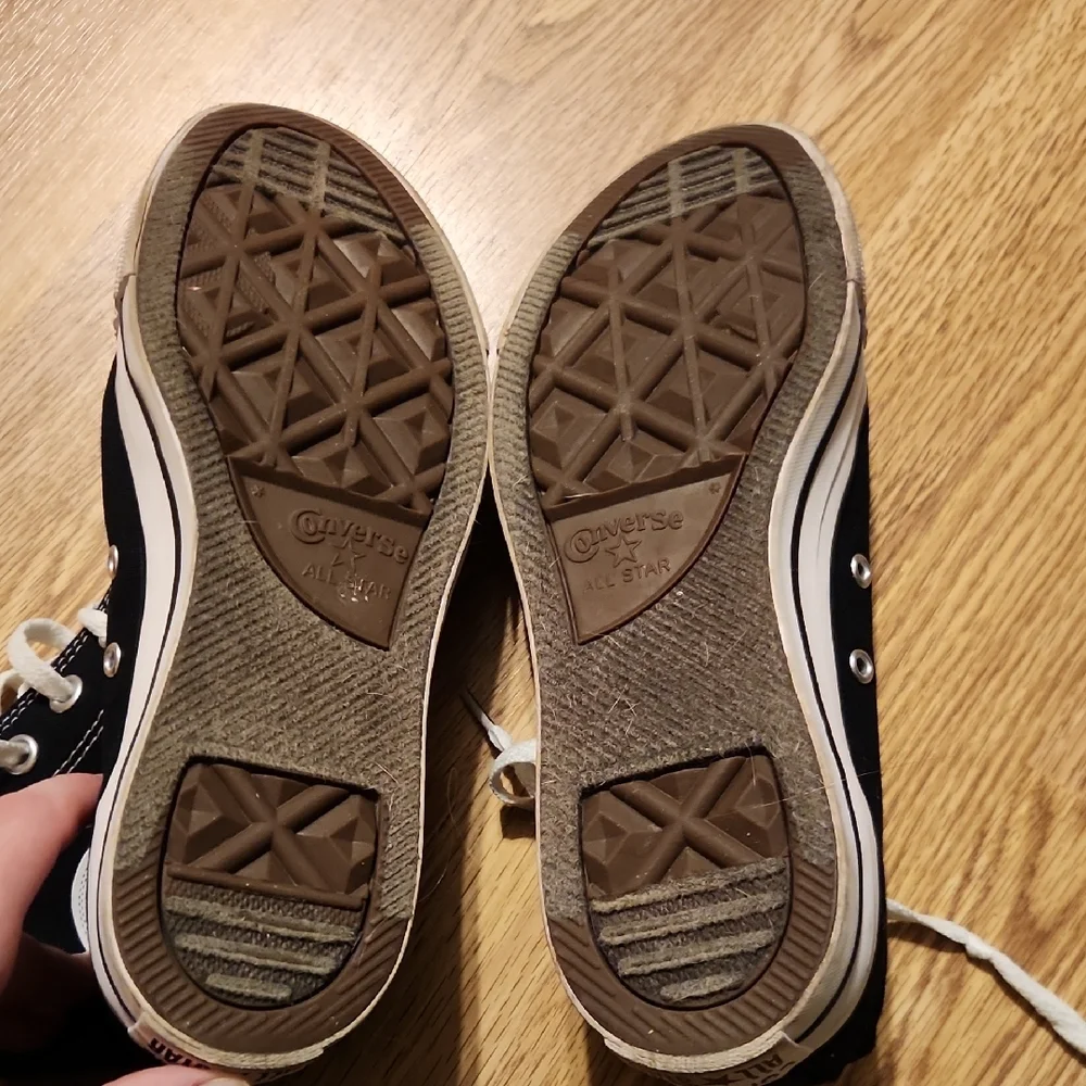 Converse Black and White High-Tops - Picture 3 of 5